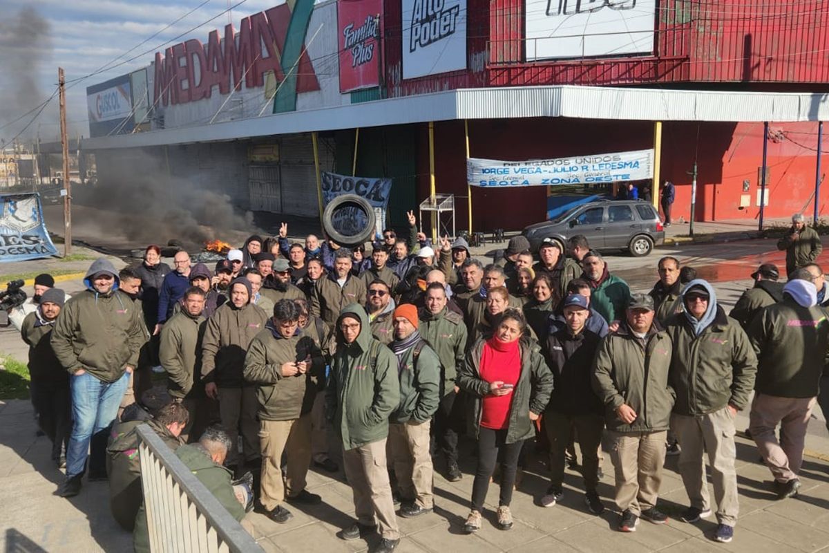 La empresa Medamax echó a 70 trabajadores que ya llevan una semana de acampe