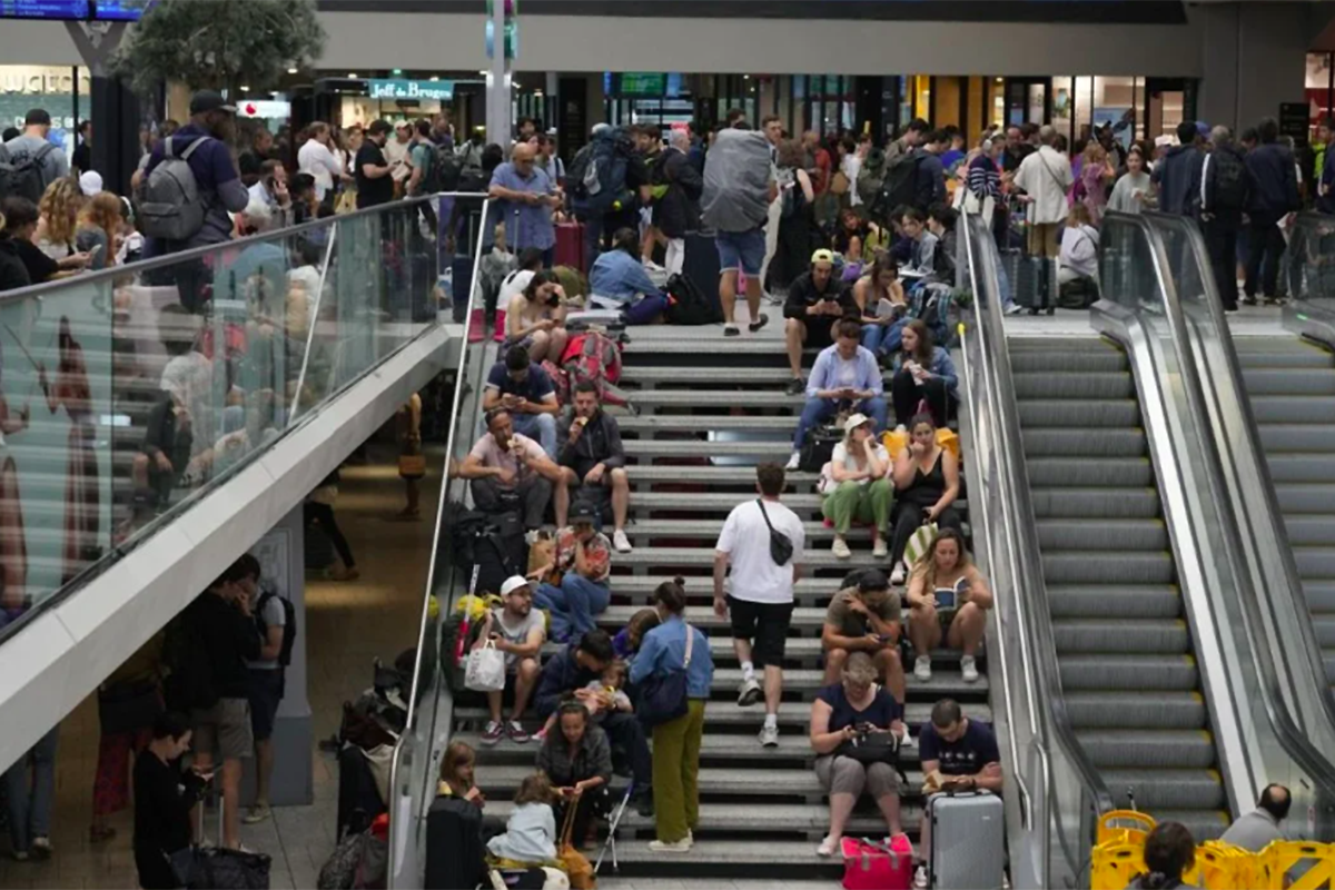 Tensión en Francia: trenes cancelados, denuncias de sabotaje y aeropuertos cerrados antes de la ceremonia de apertura olímpica