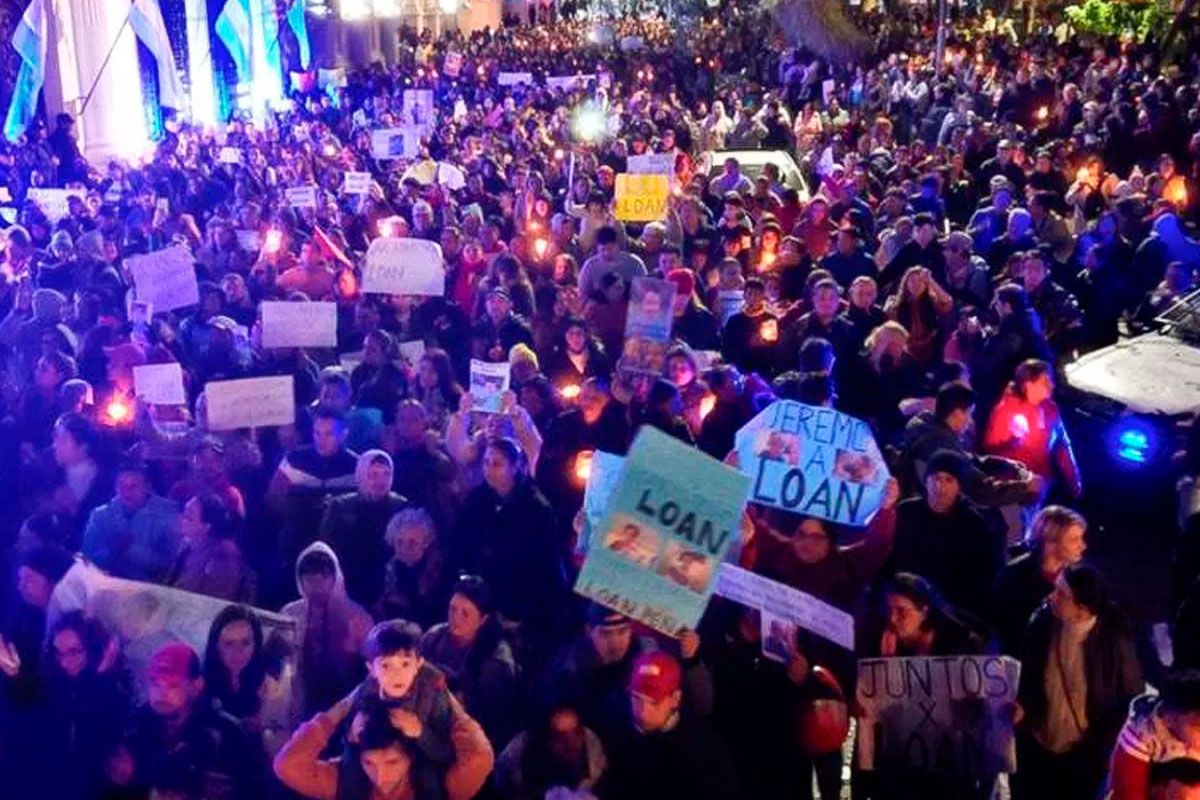 Las calles de Corrientes reclamaron a Valdés por el caso Loan