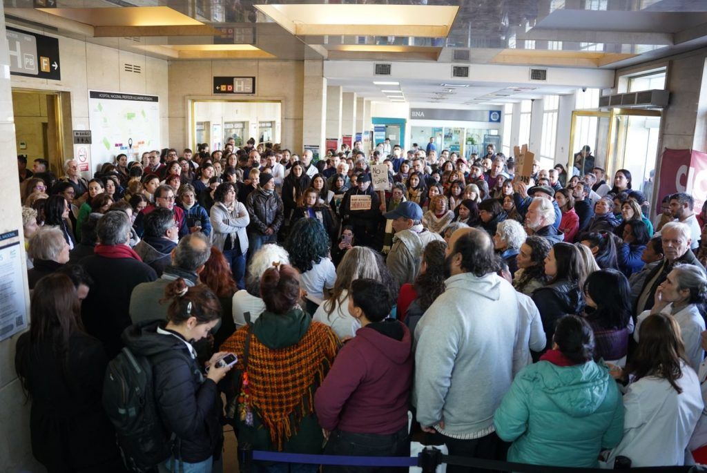 Otros 20 despidos en el Hospital Posadas: "Son parte del desmantelamiento de la salud pública" 3 Otros 20 despidos en el Hospital Posadas: "Son parte del desmantelamiento de la salud pública"