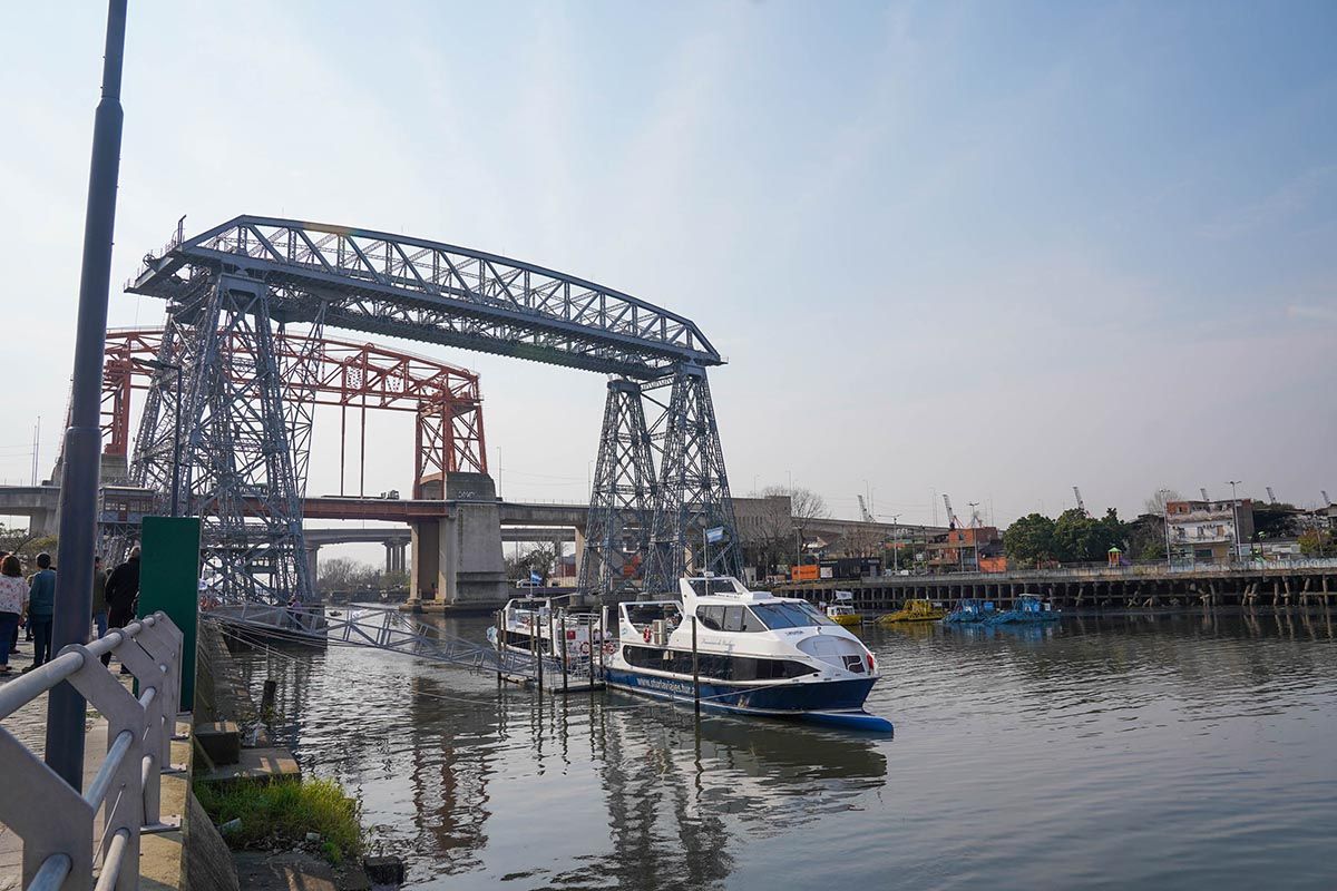 Otra vez el olvido nos roba el río