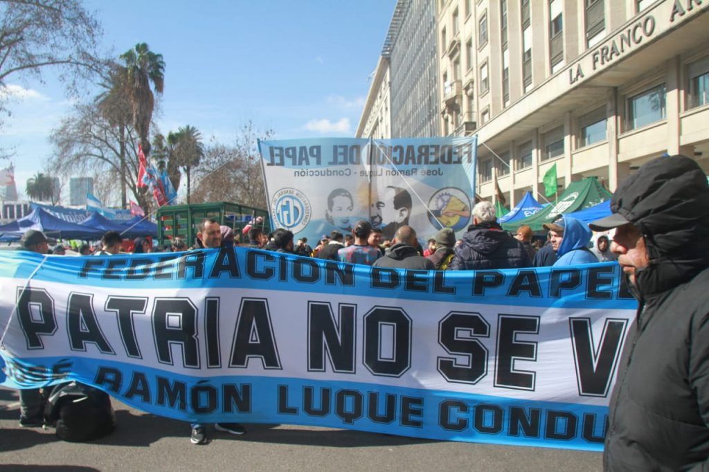 Postales de San Cayetano a la Plaza de Mayo