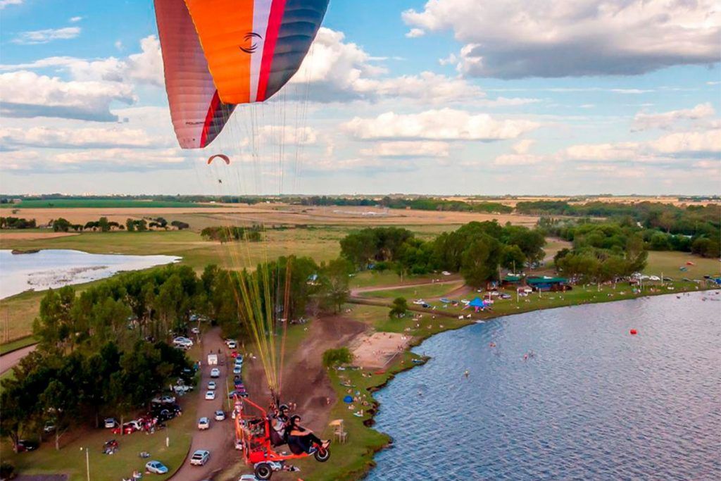 Agosto termina con música, cine, Pachamama y estatuas vivientes en suelo bonaerense