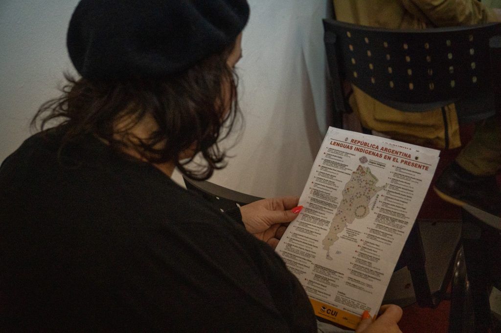 En la Argentina hay 40 idiomas indígenas que hablan 48 pueblos a lo largo del país 2 En la Argentina hay 40 idiomas indígenas que hablan 48 pueblos a lo largo del país