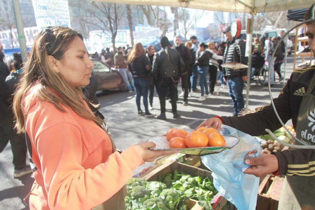 Postales de San Cayetano a la Plaza de Mayo