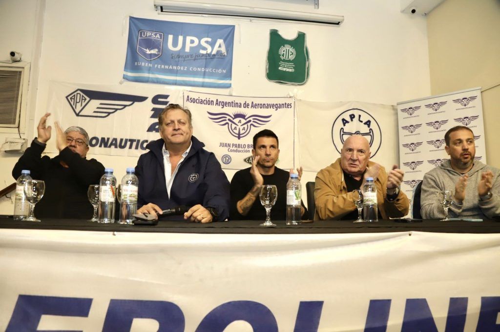 Los números que el gobierno calla para facilitar el desguace de Aerolíneas Argentinas 2 Los números que el gobierno calla para facilitar el desguace de Aerolíneas Argentinas