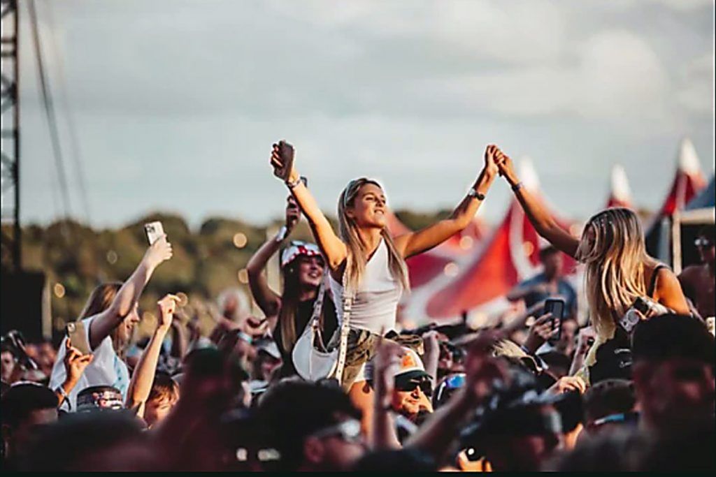 Creamfields Argentina confirmó su line up: Babasónicos, Steve Aoki, Fisher y Swedish House of Mafia serán los más convocantes 1 Creamfields Argentina confirmó su line up: Babasónicos, Steve Aoki, Fisher y Swedish House of Mafia serán los más convocantes