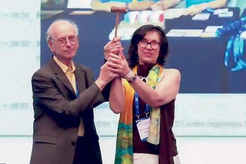 Una argentina al frente de la Unión Internacional de Física: «Hay una política de destrucción de la ciencia nacional con efectos catastróficos»