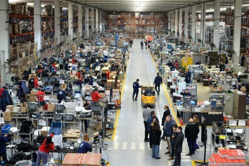 En un año, Milei destruyó 12.600 empresas y generó 243.000 nuevos desocupados