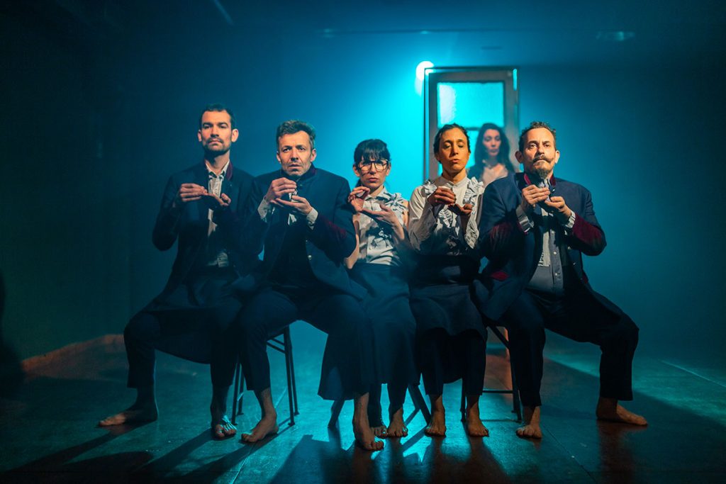 Marcelo Savignone: “El arte no sana heridas, pero las hace hablar”