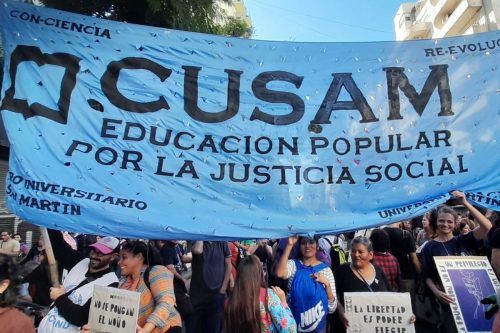 Estudiantes universitarios en contexto de encierro también se sumaron a la marcha por la educación