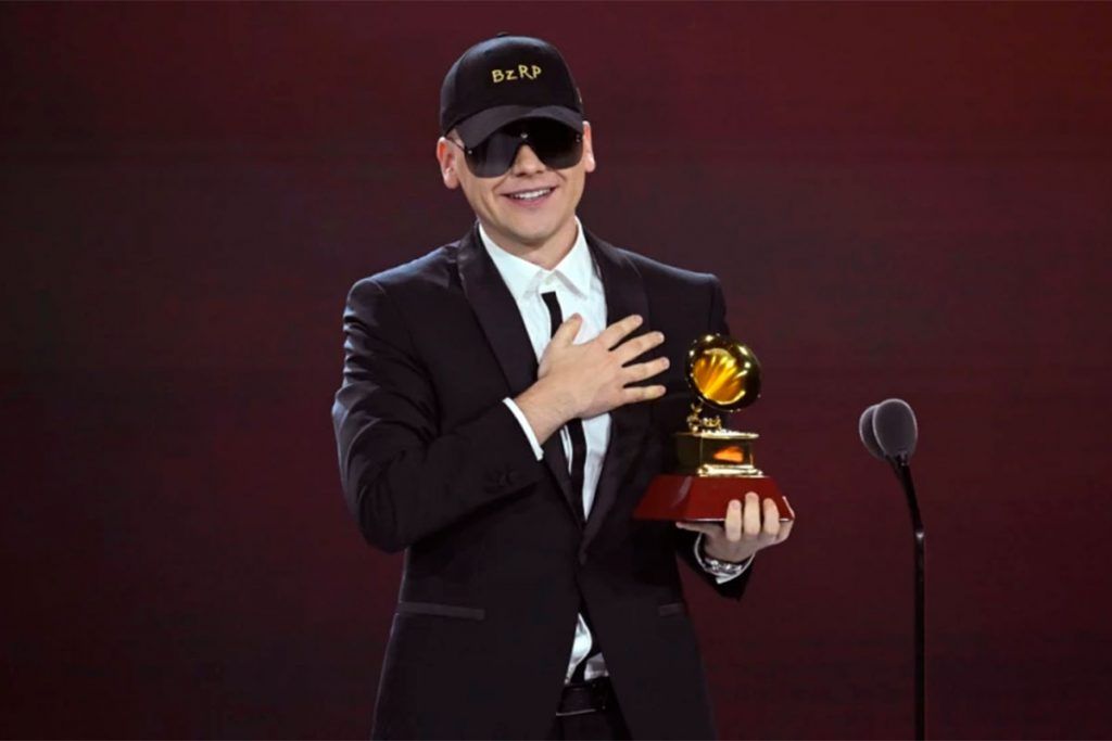 Grammy Latinos: Nathy Peluso y Bizarrap se llevaron premios y Dillom abrió el debate 2 Grammy Latinos: Nathy Peluso y Bizarrap se llevaron premios y Dillom abrió el debate
