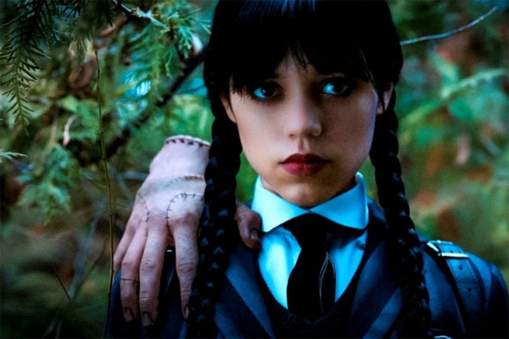 Entre el feminismo y la cultura pop: Merlina, una heroína lúgubre para las nuevas generaciones