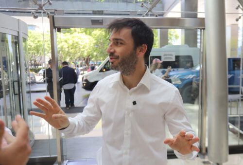 Chubut en crisis: el gobierno de Ignacio Torres dispuso una cesación de pagos selectiva