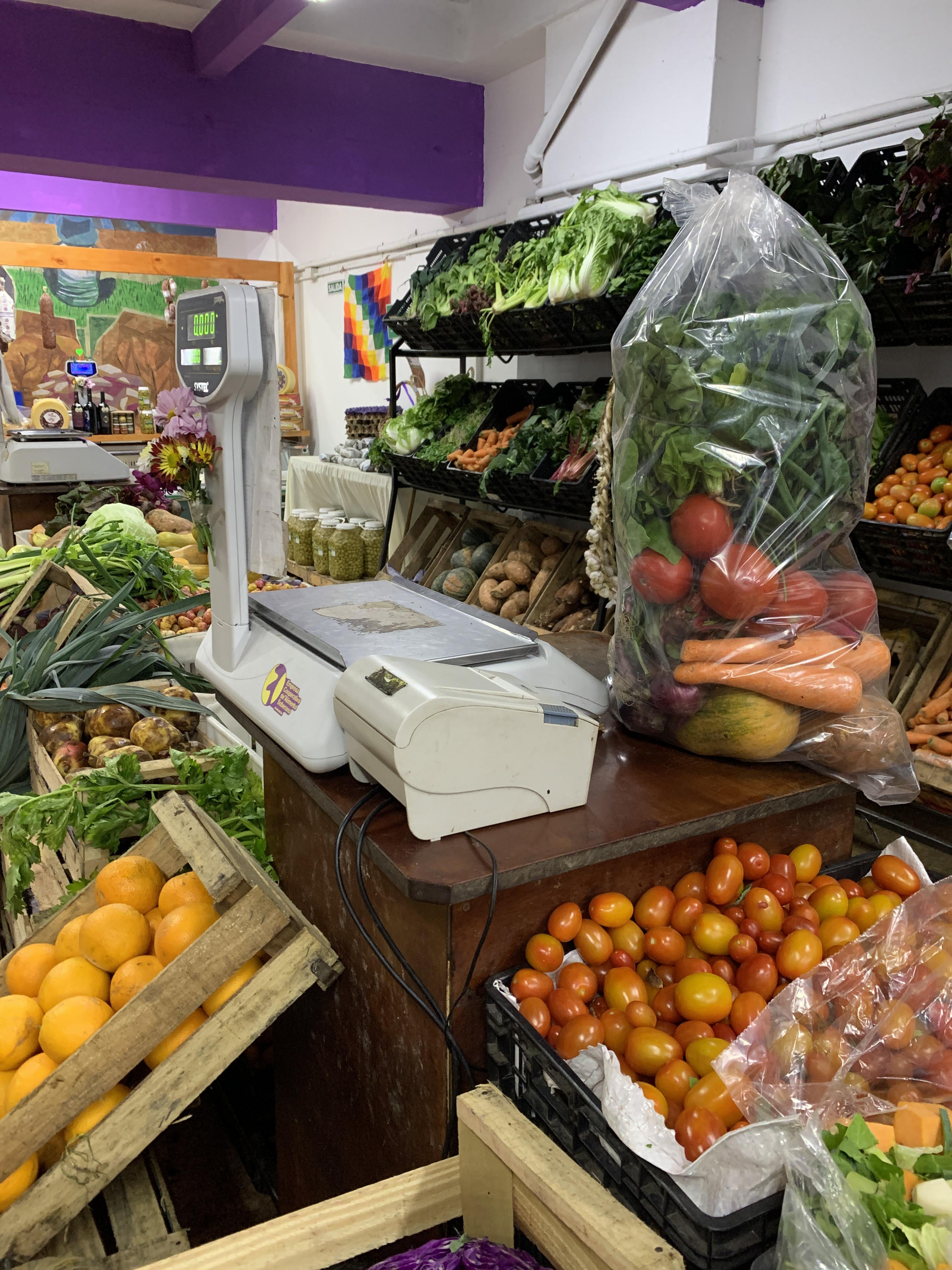 La cooperativa de alimentos Ecas suma un nuevo mercado a precios populares en La Matanza 2 La cooperativa de alimentos Ecas suma un nuevo mercado a precios populares en La Matanza