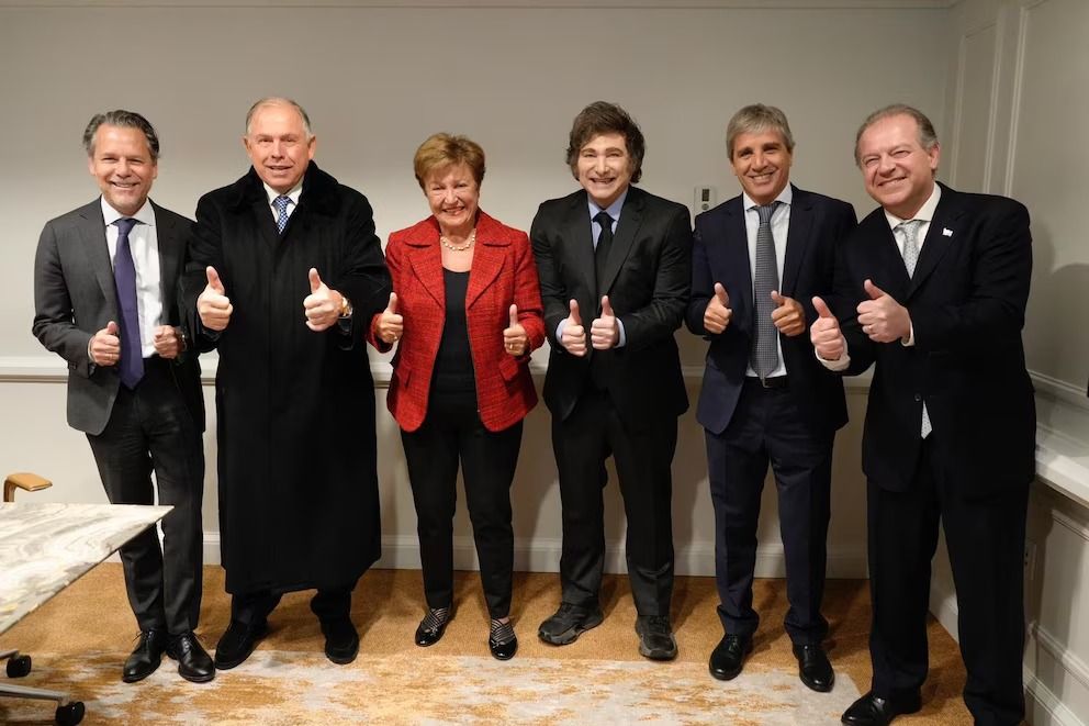 Caputo primereó al FMI: "El programa económico continuará siendo el propuesto por Argentina" 1 Milei Caputo Georgieva