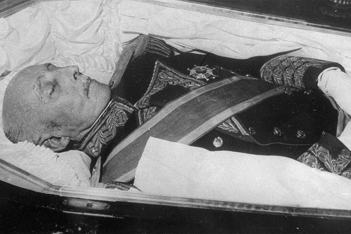 Jaime Pastor: "La reconciliación sin arrepentimiento permitió que cientos de represores quedasen impunes" 1 Jaime Pastor: "La reconciliación sin arrepentimiento permitió que cientos de represores quedasen impunes"