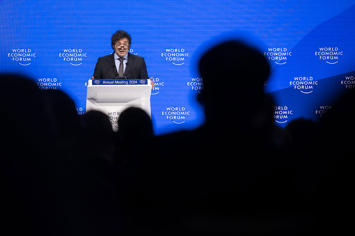 Javier Milei sigue de gira y prepara su show discursivo para la cumbre de Davos