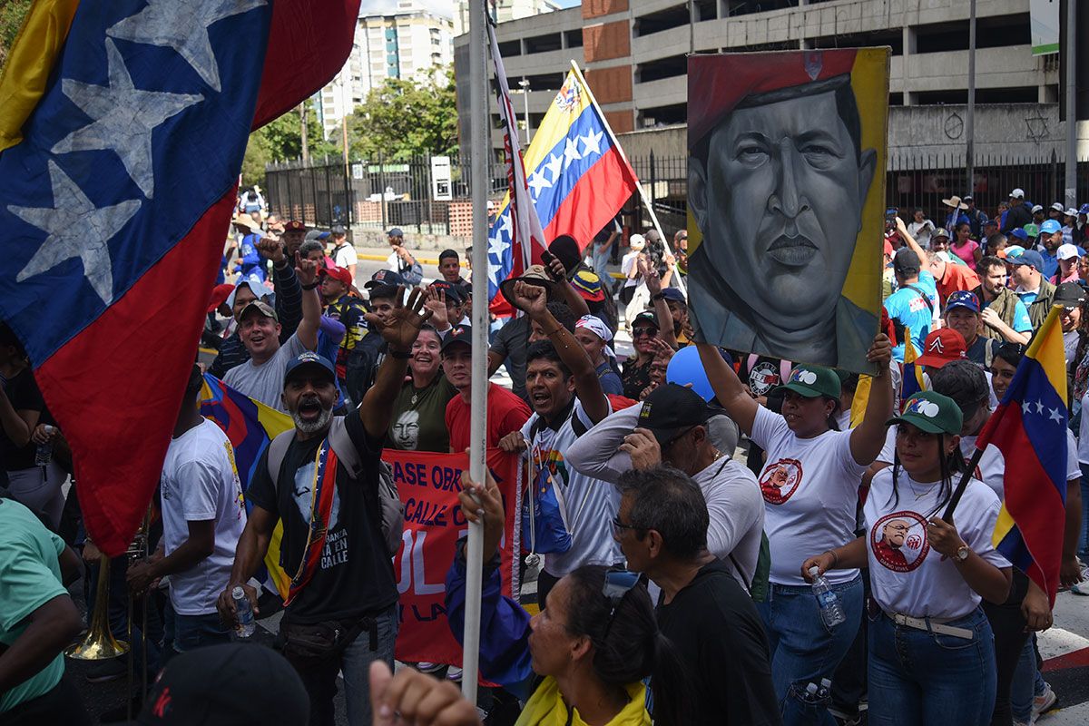 Venezuela reanuda vuelos de repatriación y revoca concesiones a líneas aéreas