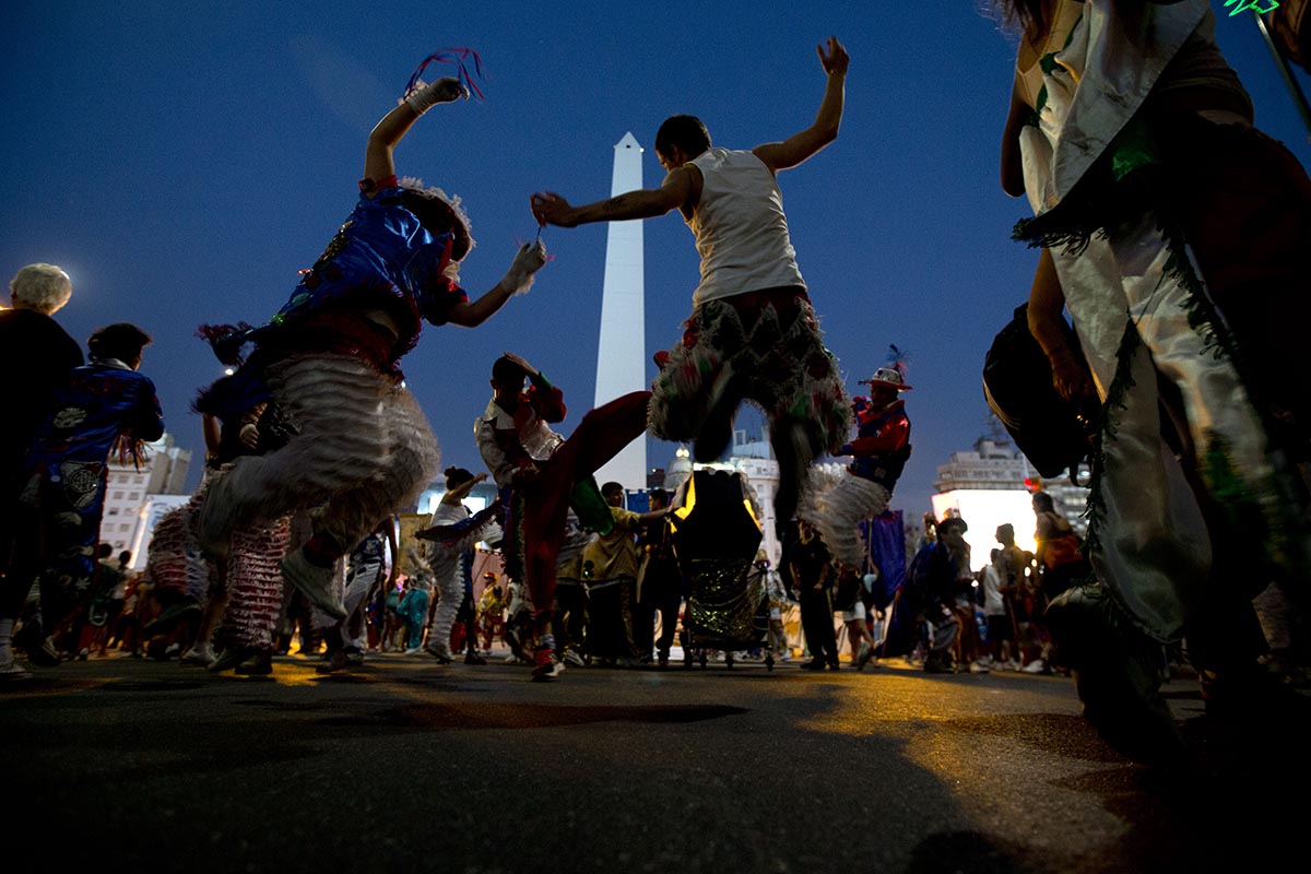 Por cuatro días locos: el pronóstico del clima para el finde XL de Carnaval