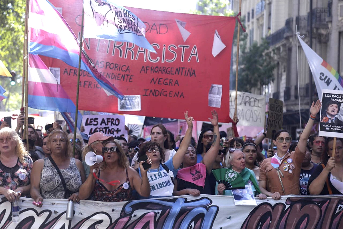 El fuego sigue encendido: como se armó la segunda Marcha Federal del Orgullo Antifascista y Antirracista