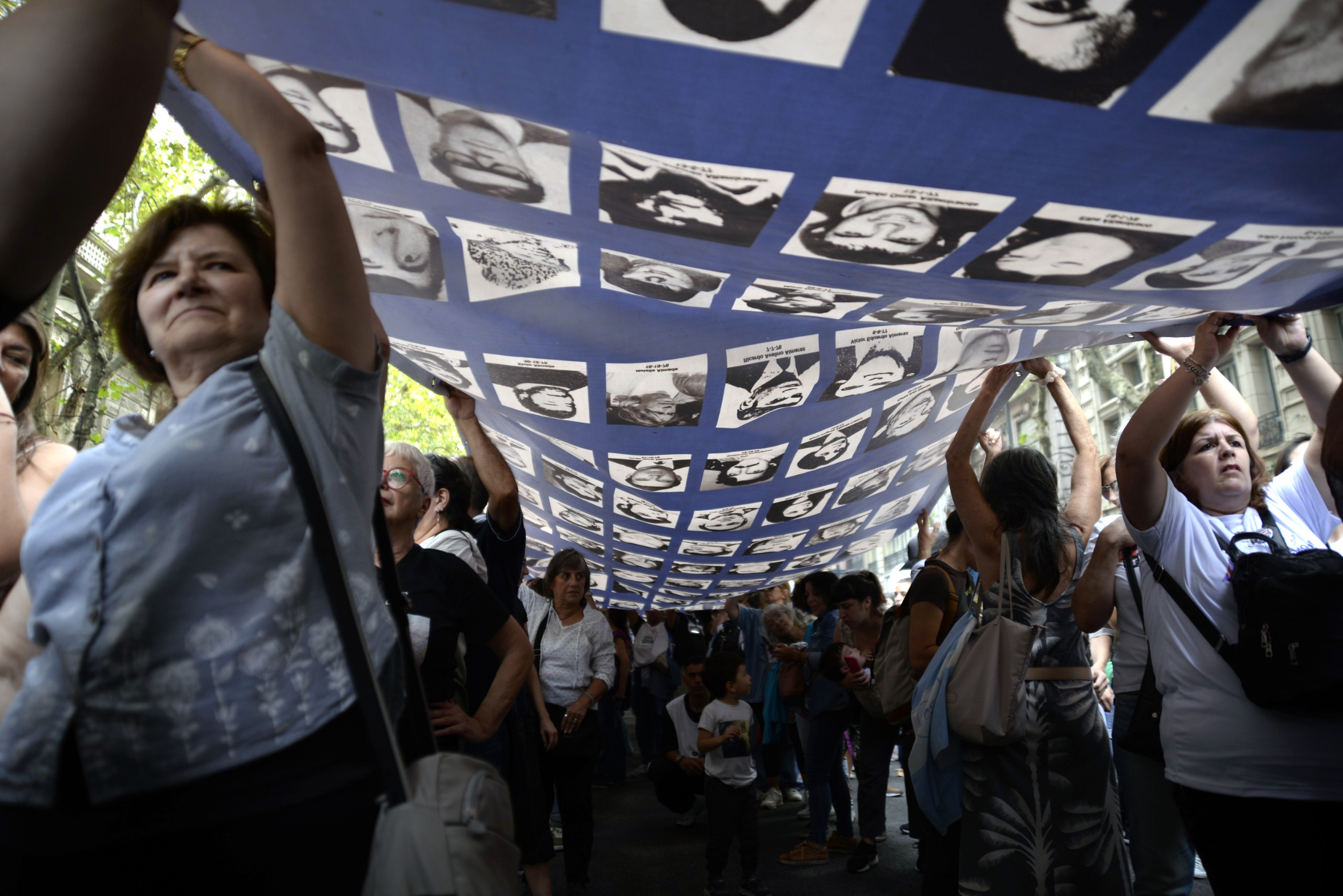 Las fotos de la marcha: cientos de miles en las calles por la Memoria que Arde