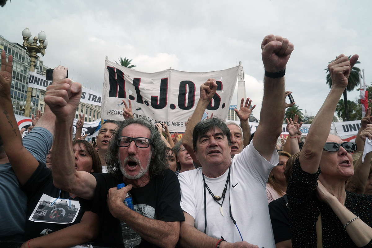Las fotos de la marcha: cientos de miles en las calles por la Memoria que Arde