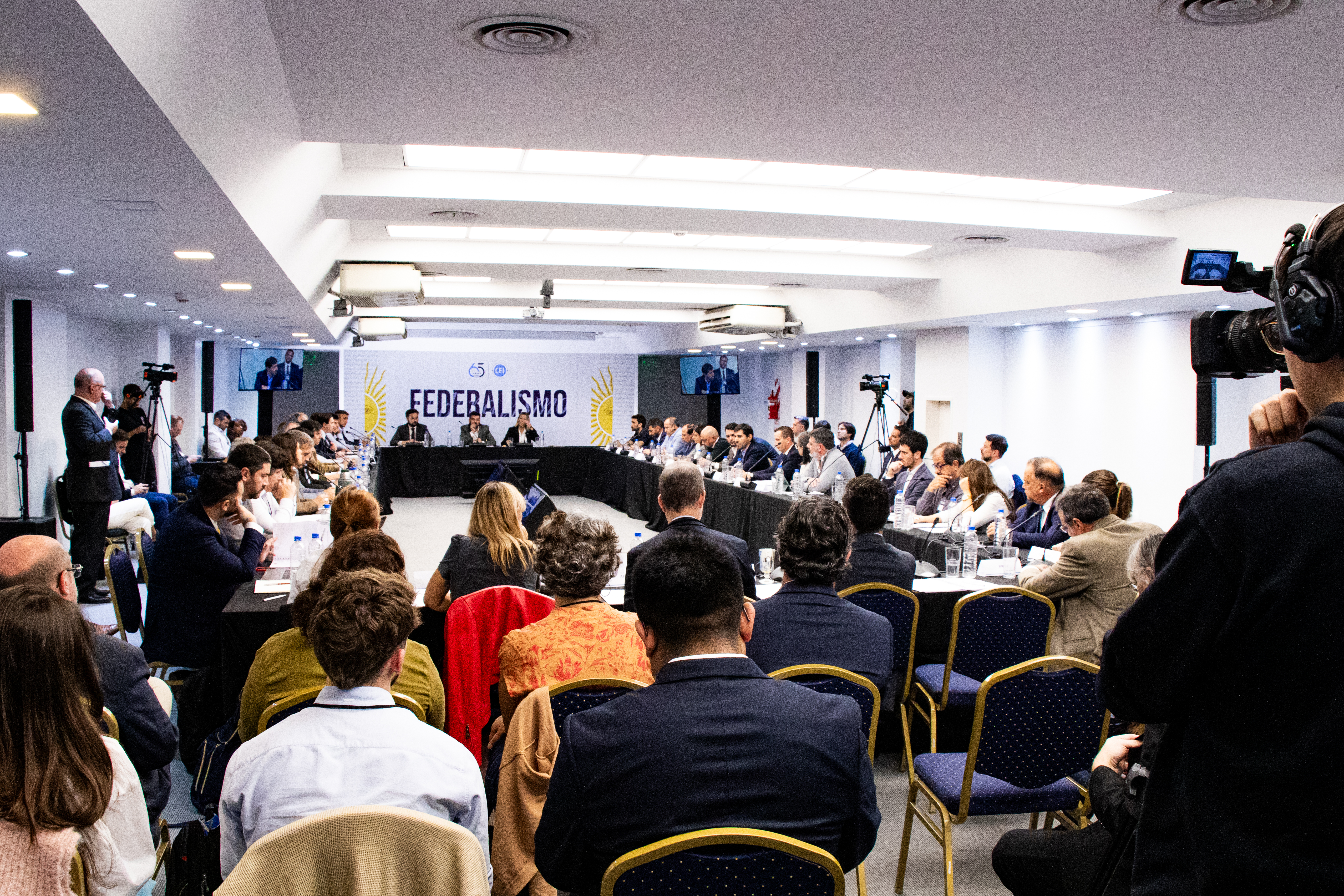 Las provincias presentaron 40 grandes proyectos de logística ante organismos internacionales 1 Las provincias presentaron 40 grandes proyectos de logística ante organismos internacionales