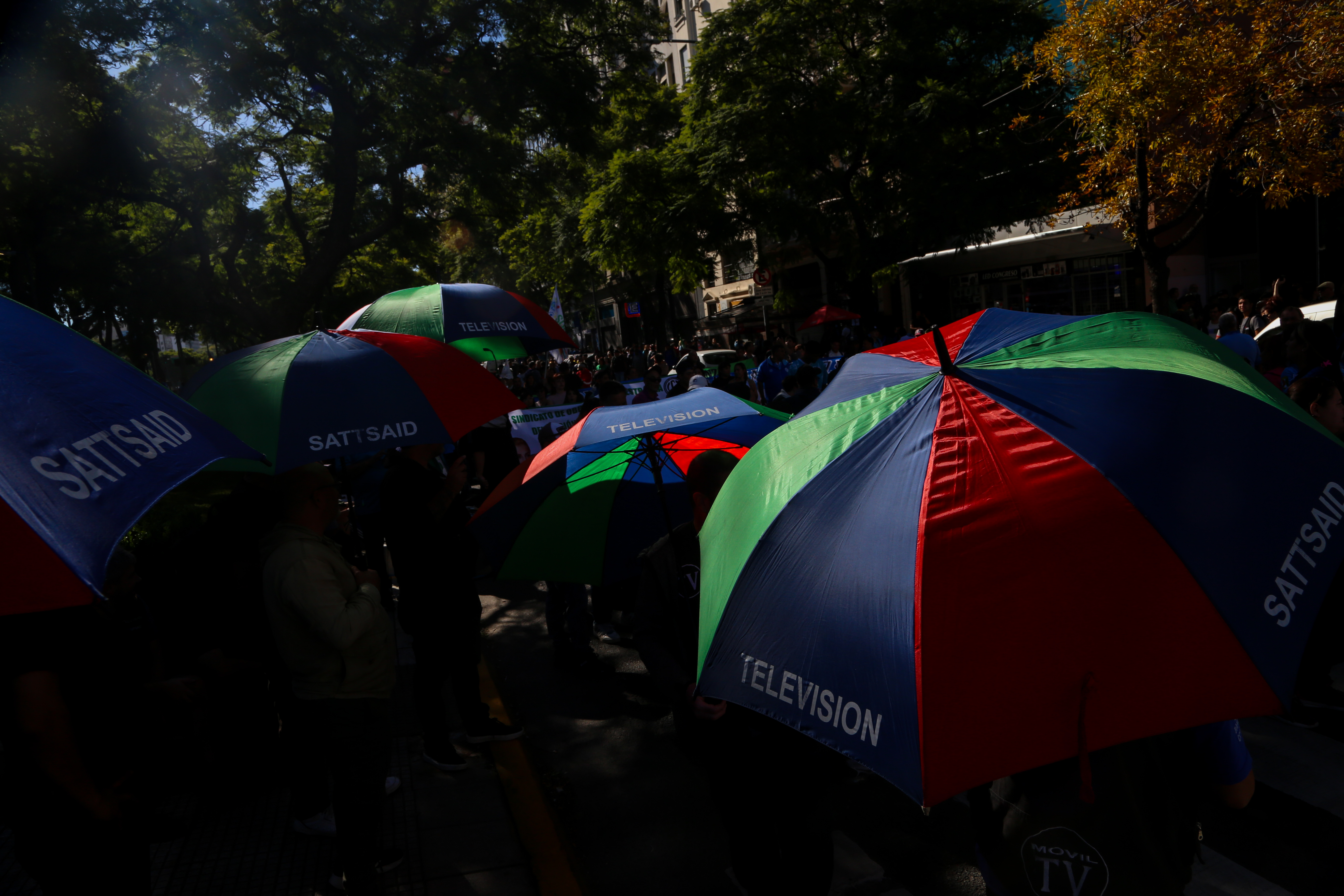 Miles de trabajadores reclamaron por sus derechos en la marcha de la CGT