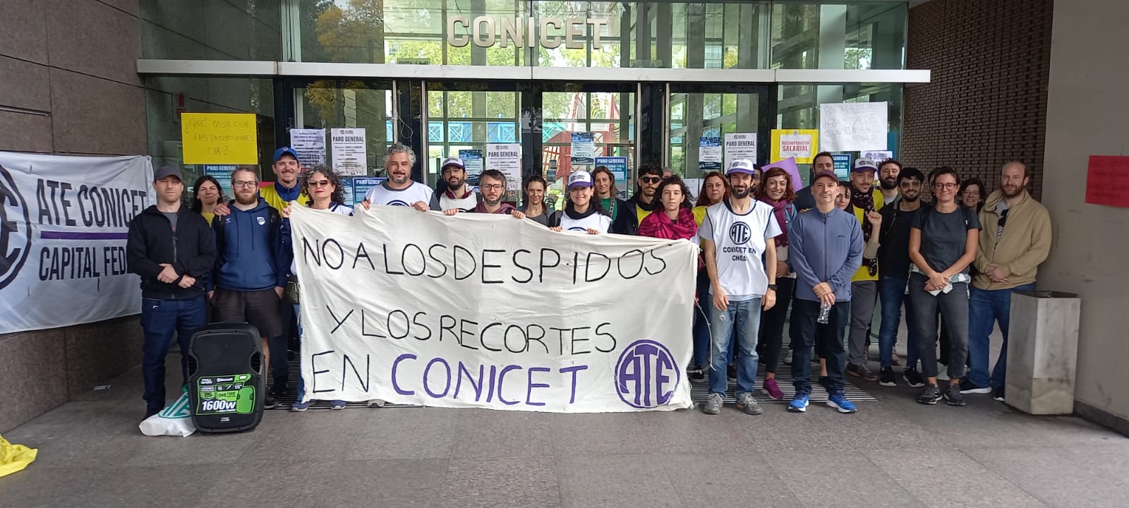 La comunidad científica también se movilizó: denuncian que ya se perdieron 1300 puestos de trabajo en el Conicet
