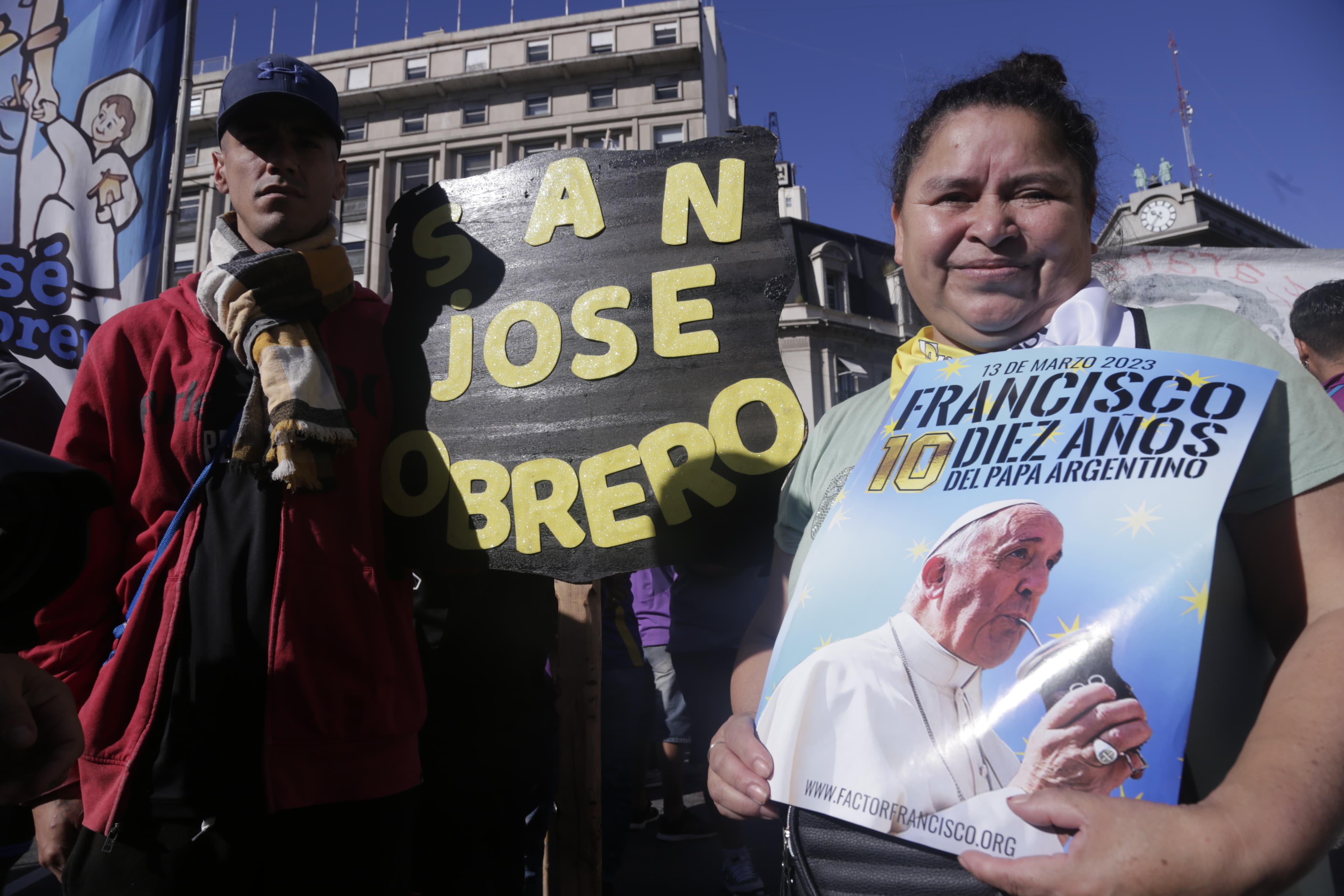 En el nombre de Francisco: la despedida de un pueblo al Papa plebeyo 2 En el nombre de Francisco: la despedida de un pueblo al Papa plebeyo