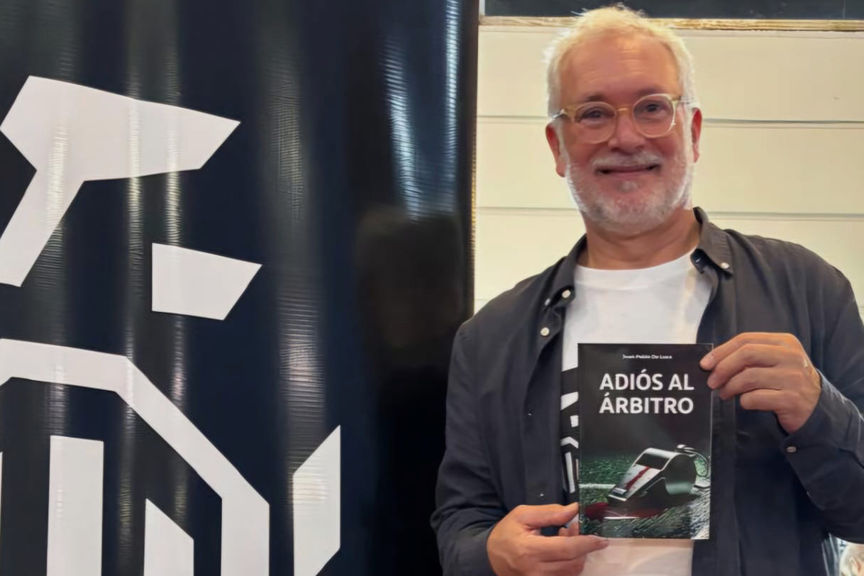 Juna Pablo De Luca: “El fútbol y lo que lo rodea permiten explicar al mundo»