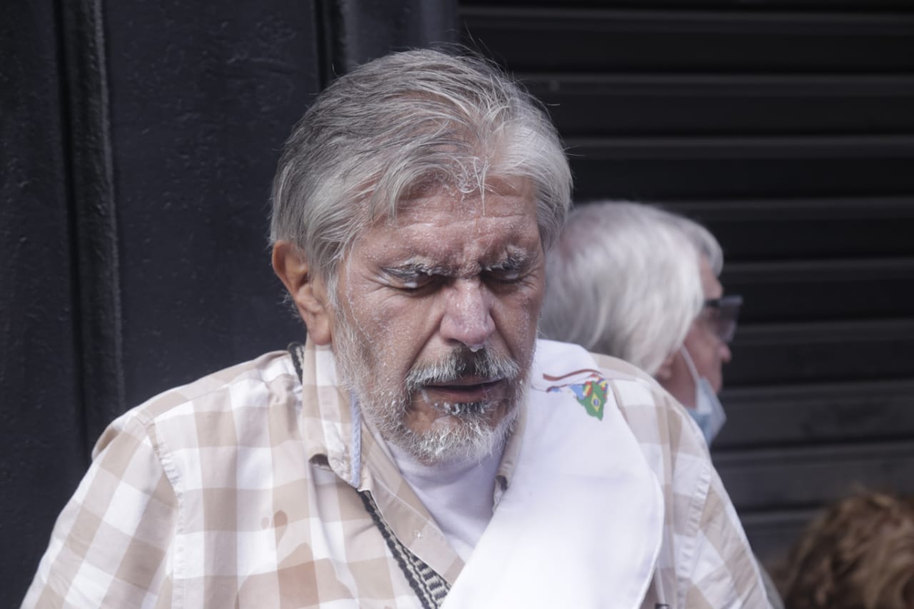 palos y gases contra jubilados y organizaciones religiosas palos y gases contra jubilados y organizaciones religiosas