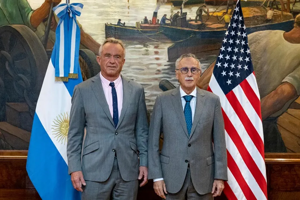 Vacunas: tras degradar a la Comisión de Inmunizaciones, el Gobierno define su nueva estructura "debilitada" 1 Vacunas: tras degradar a la Comisión de Inmunizaciones, el Gobierno define su nueva estructura "debilitada"