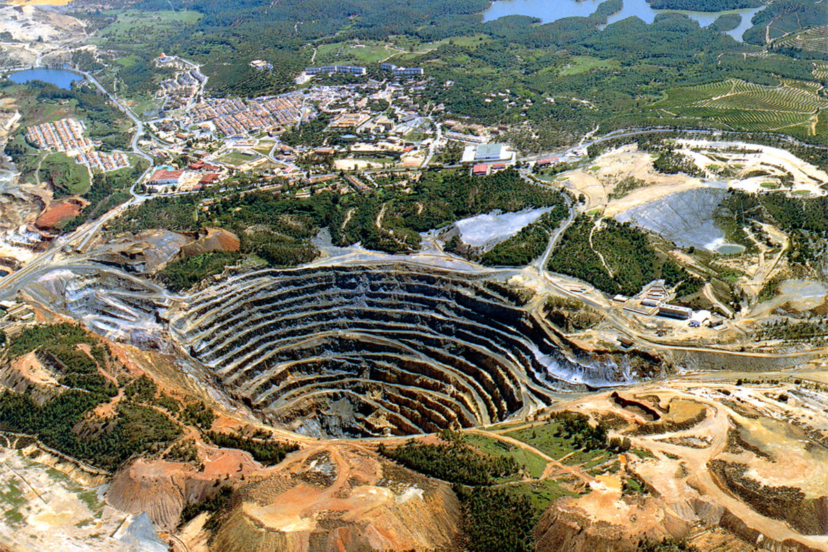 Éric Toussaint: «Por décadas, el Norte global acumula deuda ambiental con los pueblos del Sur»