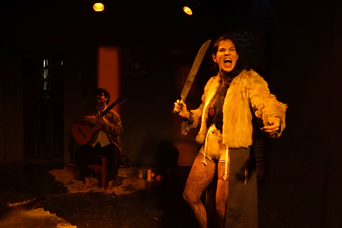 Perla Guaraní se despide del Teatro Polonia celebrando el Sol de Mayo