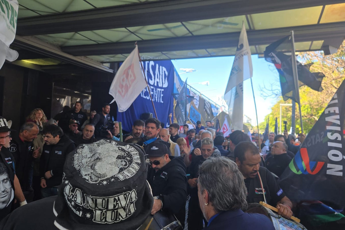 Los trabajadores de los medios públicos profundizan su plan de lucha unificado contra el congelamiento de salarios