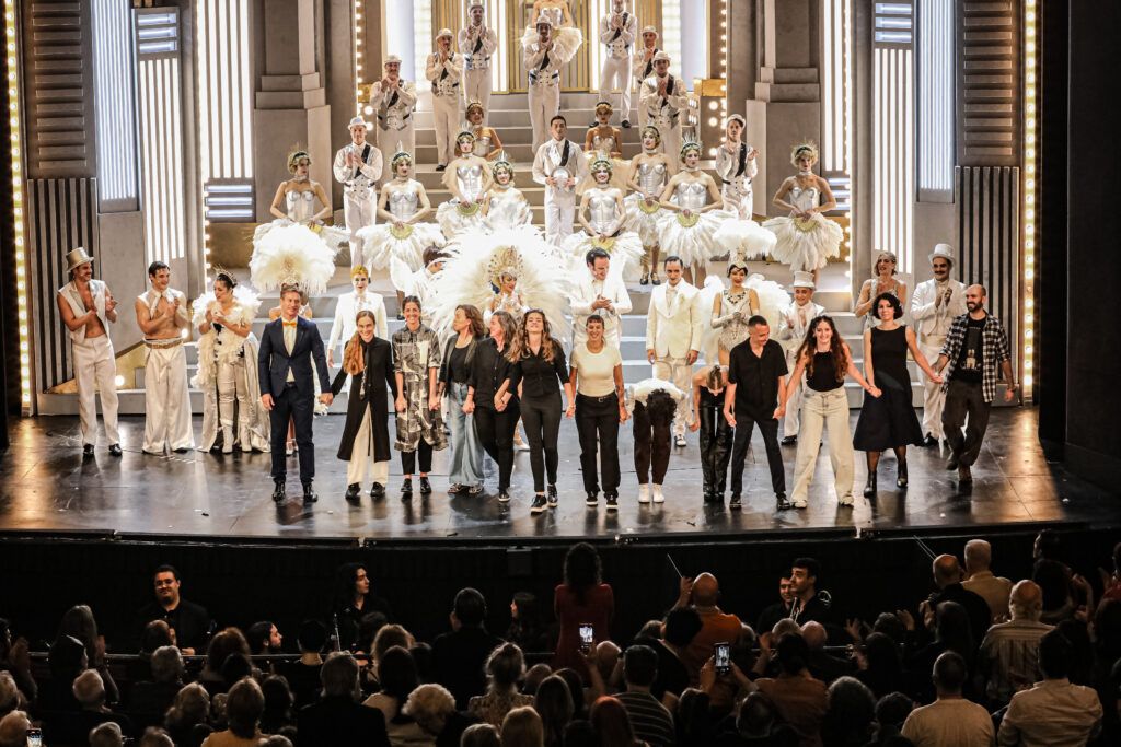 "La revista del Cervantes", el regreso de la sátira política y el arte de reírnos de lo que más duele