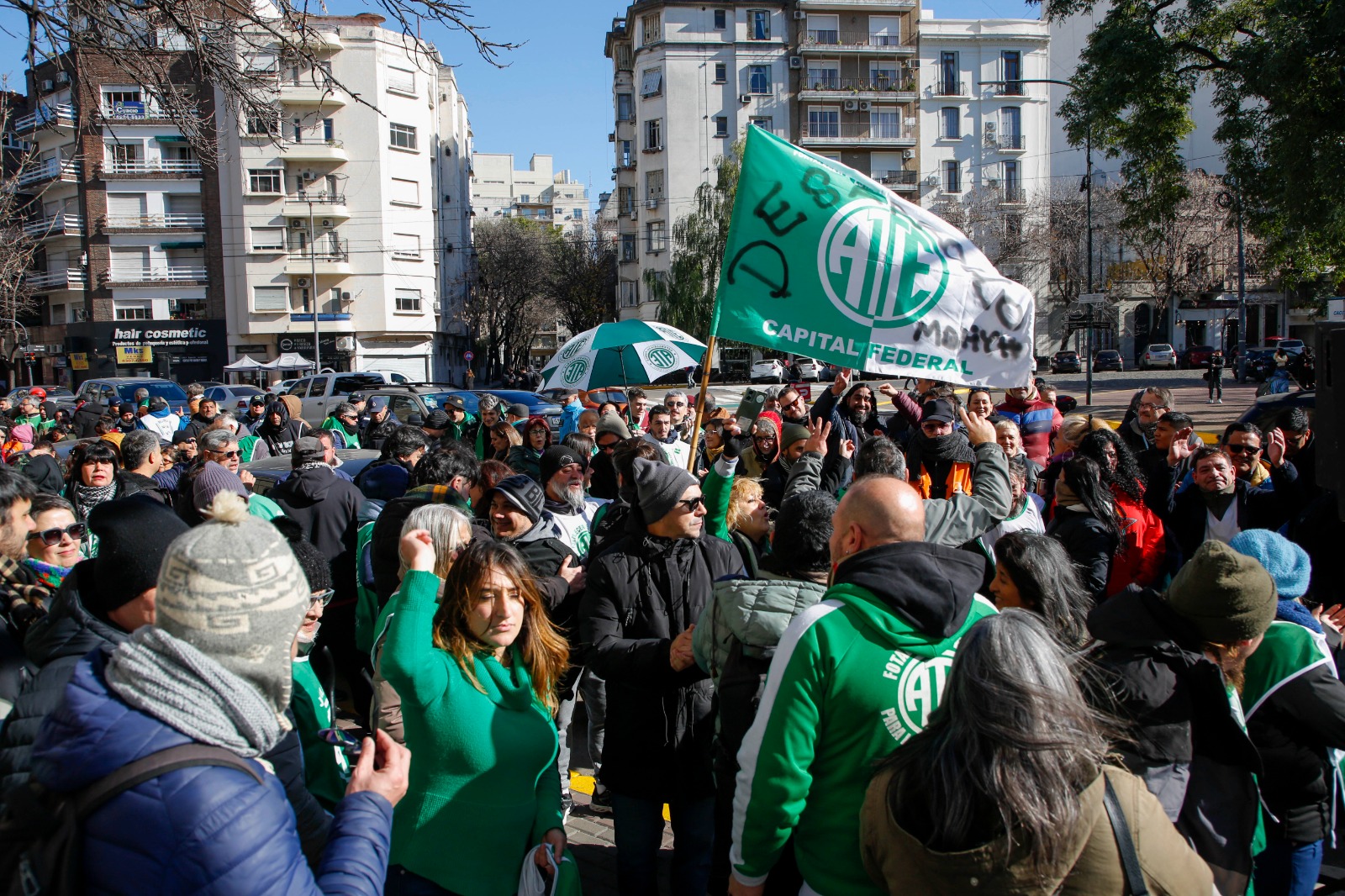 más de 15 mil monotributistas y salarios de indigencia más de 15 mil monotributistas y salarios de indigencia