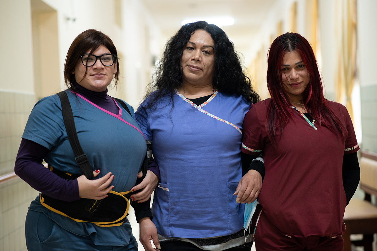 "Cuidadoras": la inclusión y la ternura resisten en plena era de la crueldad