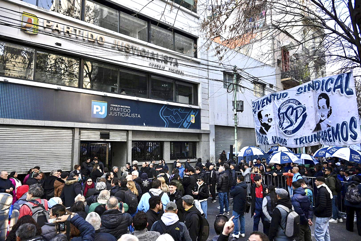 El PJ llamó a “a pelear para dejar atrás la Argentina de la persecución”