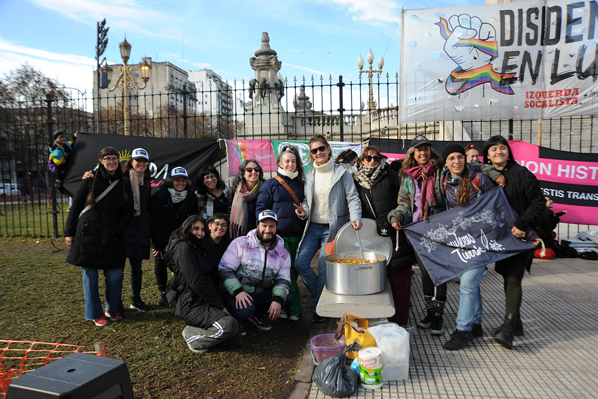 ¡Resistencia trava! postales del 28J