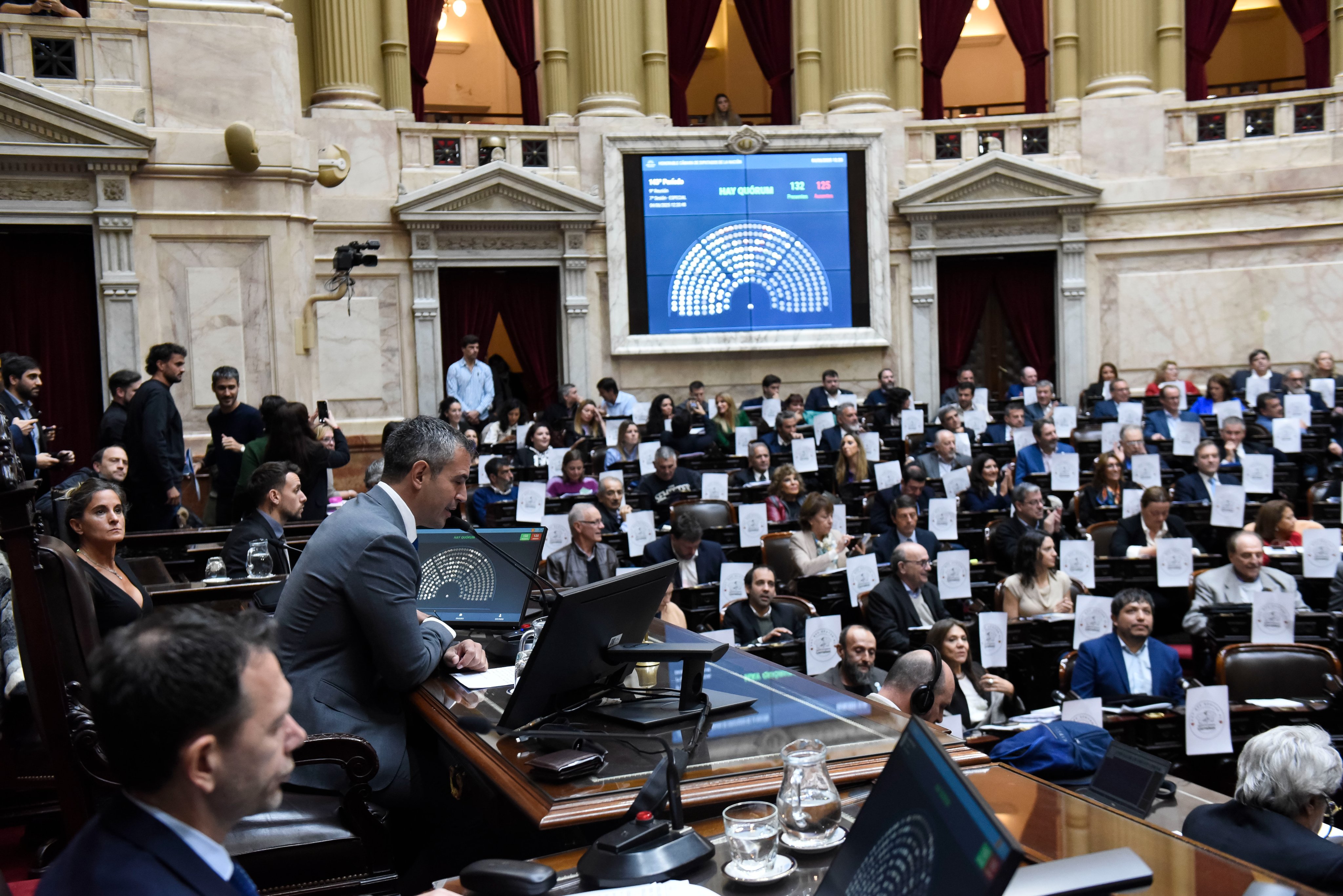 Diputados aprobó un aumento del 7,2% para las jubilaciones y llevar el bono de la mínima de $70.000 a $110.000