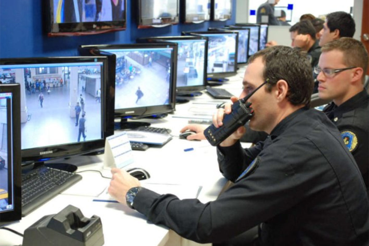 Ciberpatrullaje: una limitación extraordinaria a derechos como la privacidad y la libertad de expresión