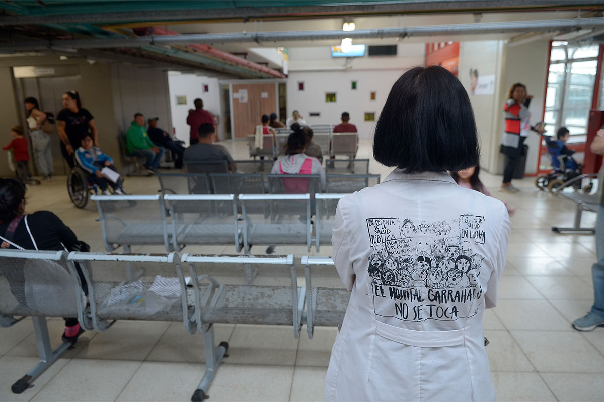 Lugones, Caputo y la funcionaria que eligieron para controlar la comunicación del Garrahan