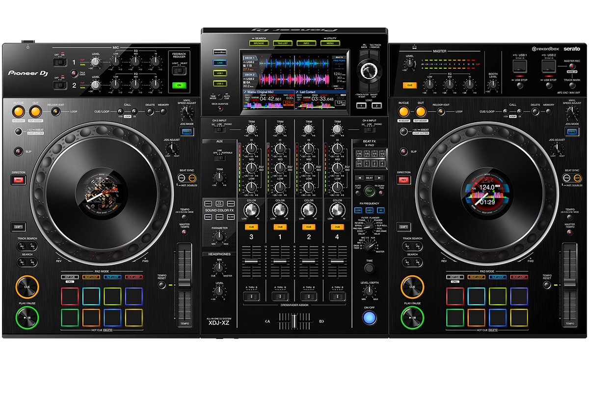 Ping pong con Gabriel Schultz: "Vivimos en un mundo en el que hay gente que se amarga mirando Gran Hermano"