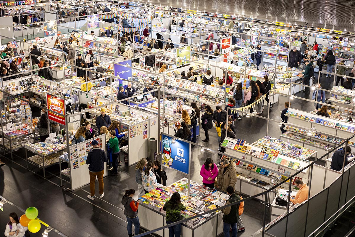 La 33ª Feria del Libro Infantil y Juvenil palpita su despedida