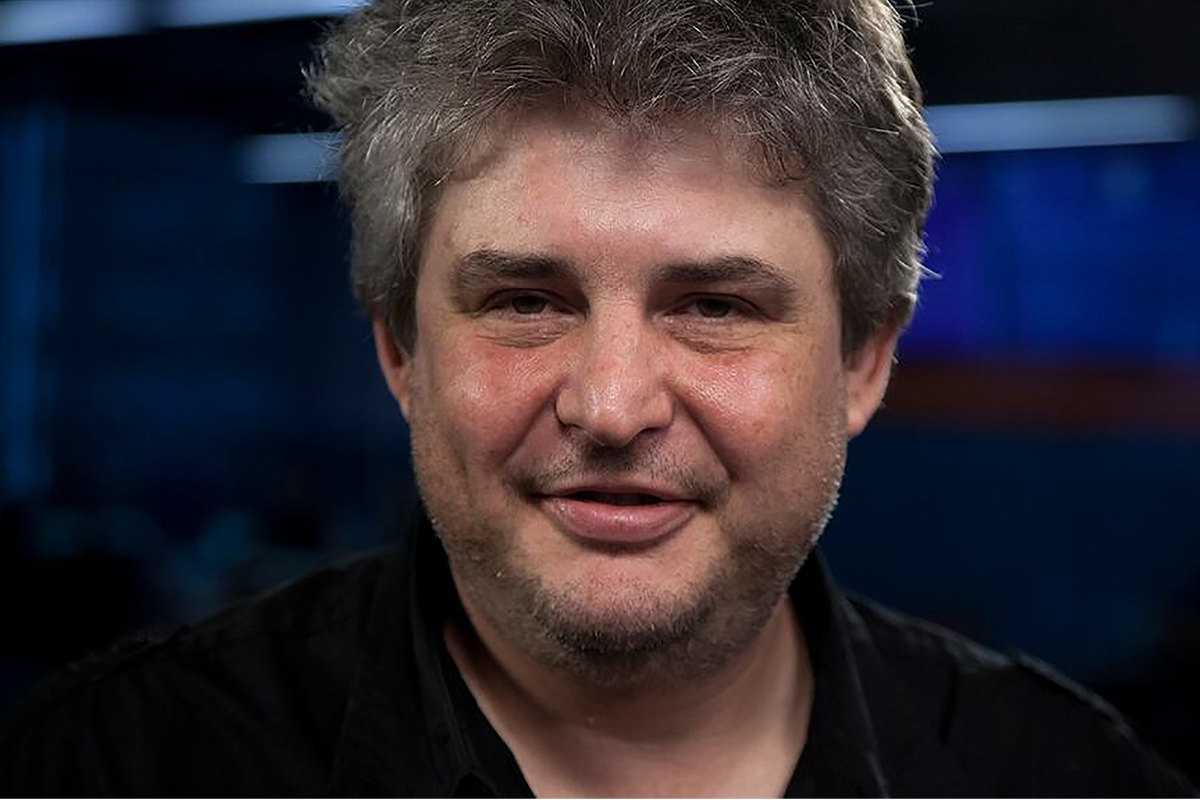 Ping pong con Gabriel Schultz: «Vivimos en un mundo en el que hay gente que se amarga mirando Gran Hermano»