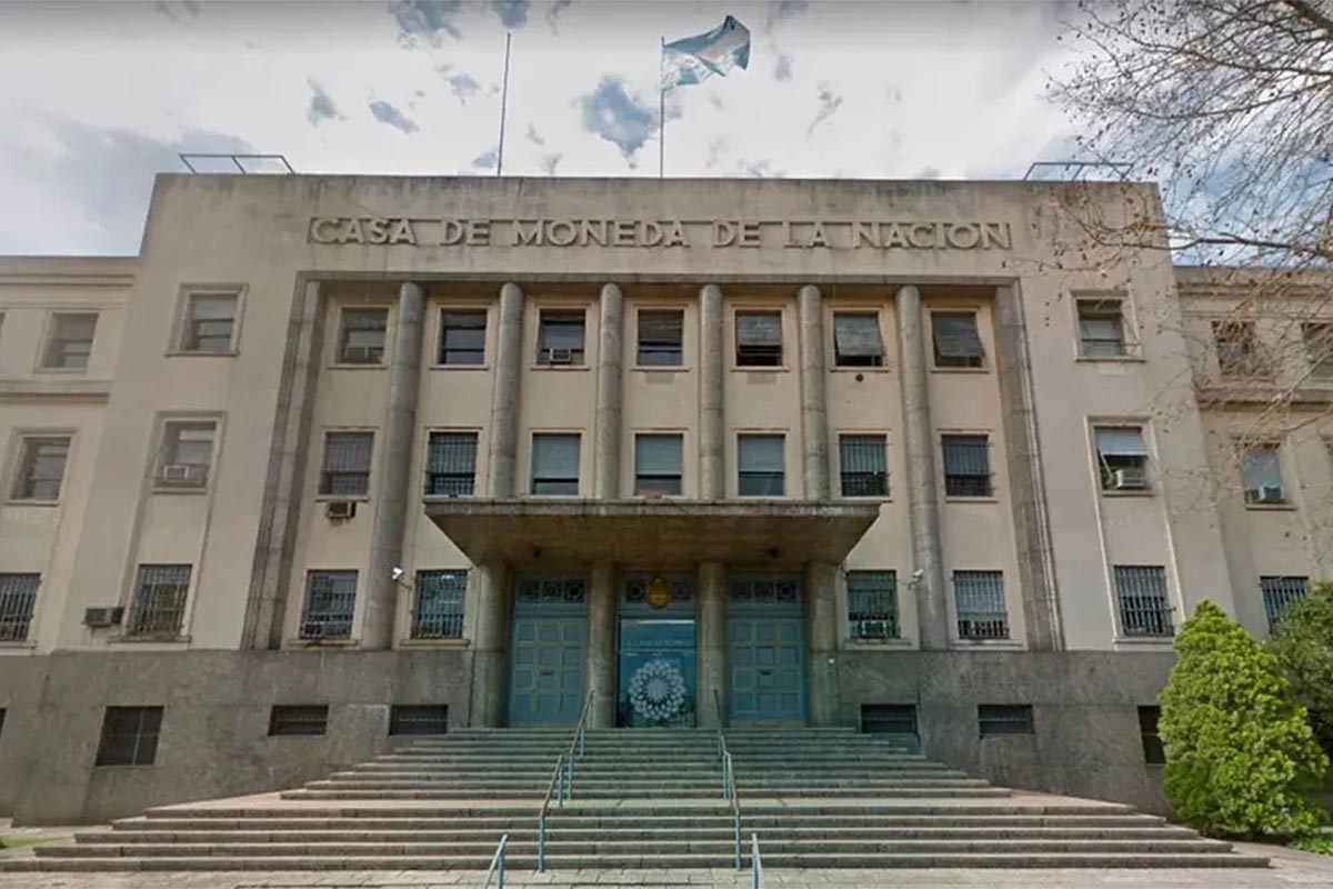 El gobierno oficializó el desguace de la Casa de Moneda