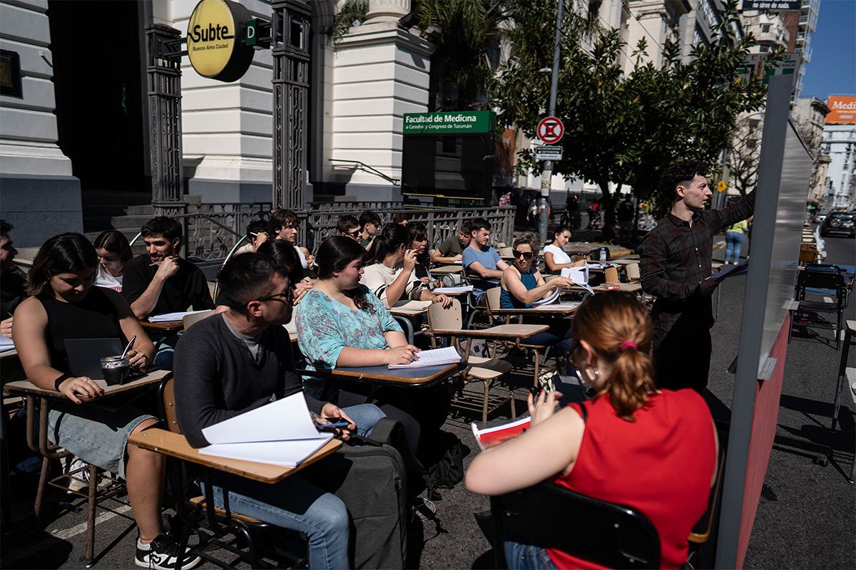 El gasto universitario de 2025 es el segundo más bajo de este siglo